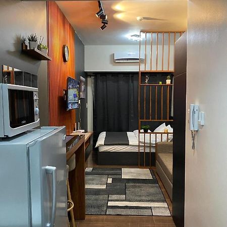 Cozy Crib @ Air Residences - Makati Makati City Buitenkant foto