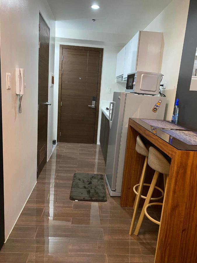 Cozy Crib @ Air Residences - Makati Makati City Buitenkant foto