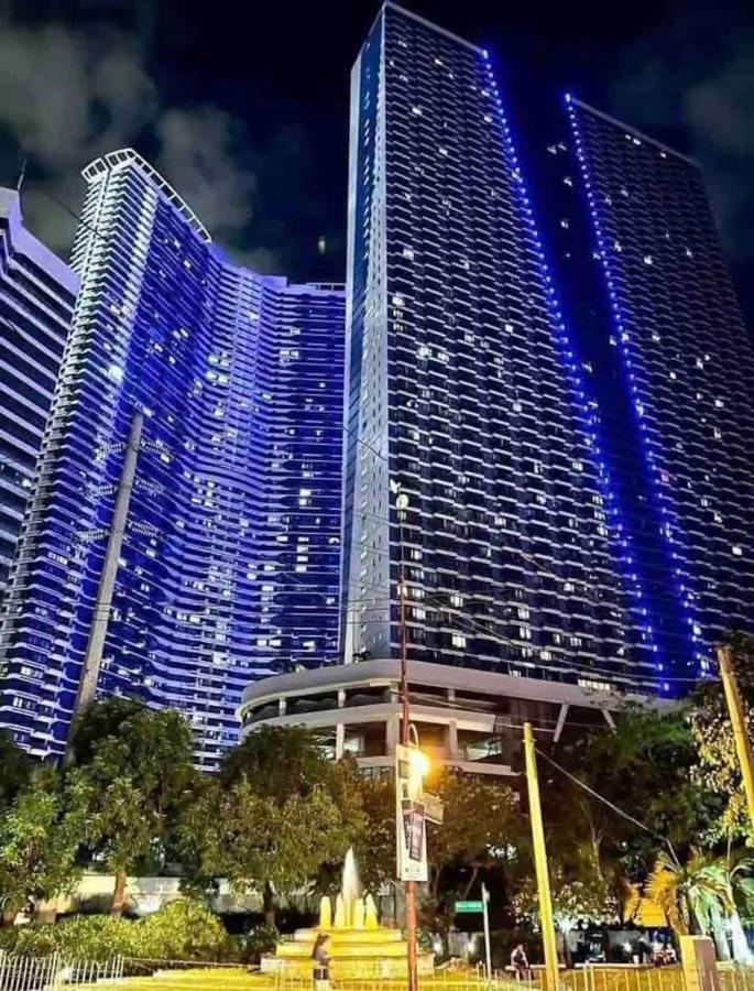 Cozy Crib @ Air Residences - Makati Makati City Buitenkant foto